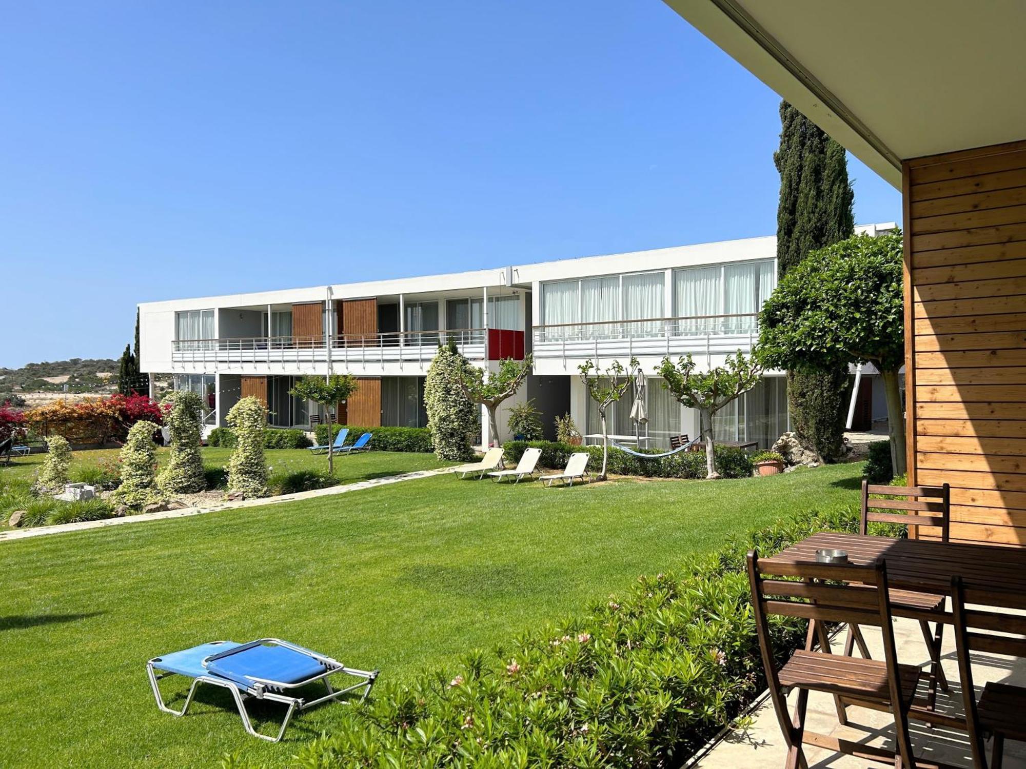 Art By Praxis Apartment Governors Beach Exterior foto