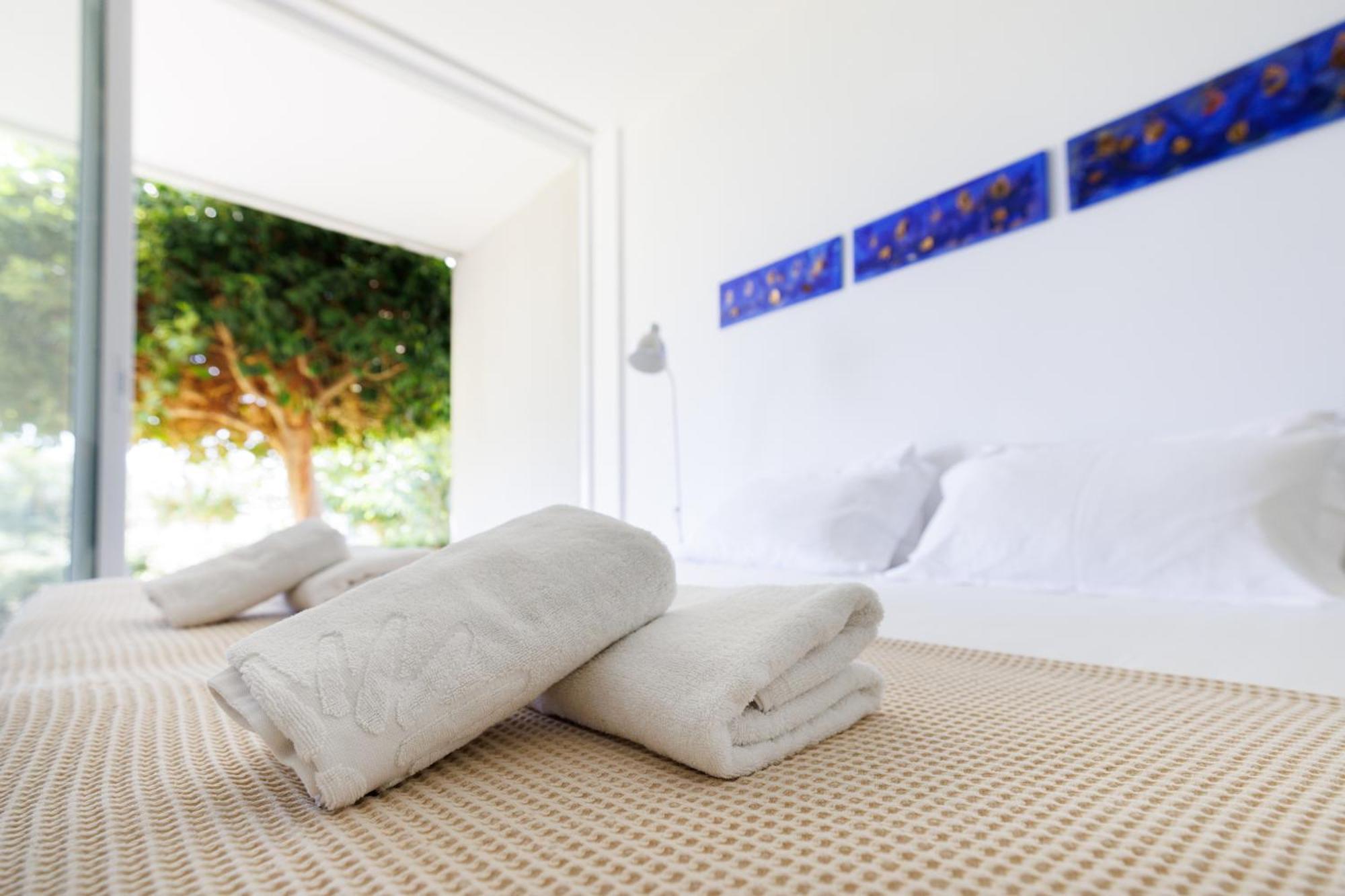 Art By Praxis Apartment Governors Beach Exterior foto