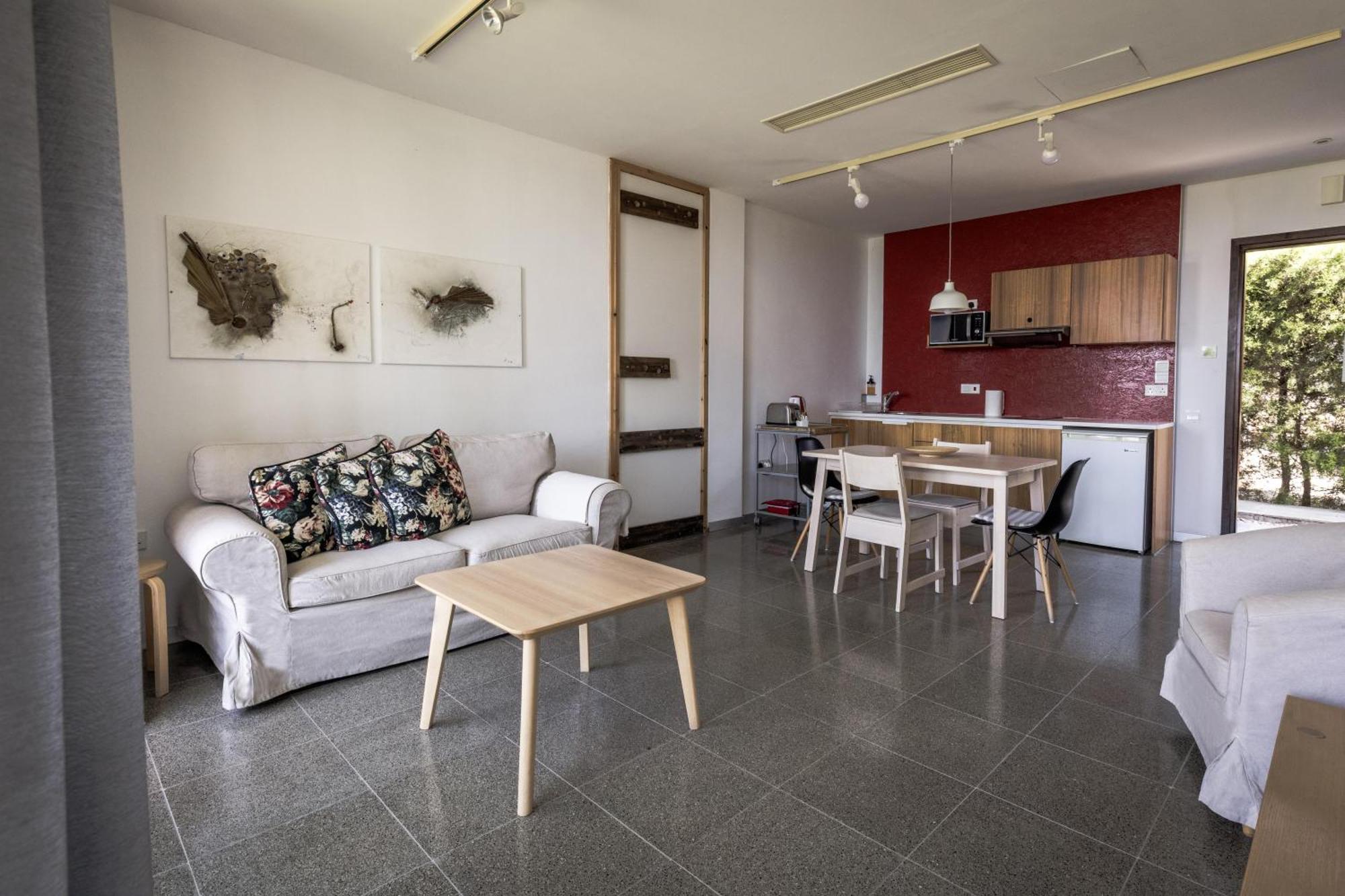 Art By Praxis Apartment Governors Beach Exterior foto
